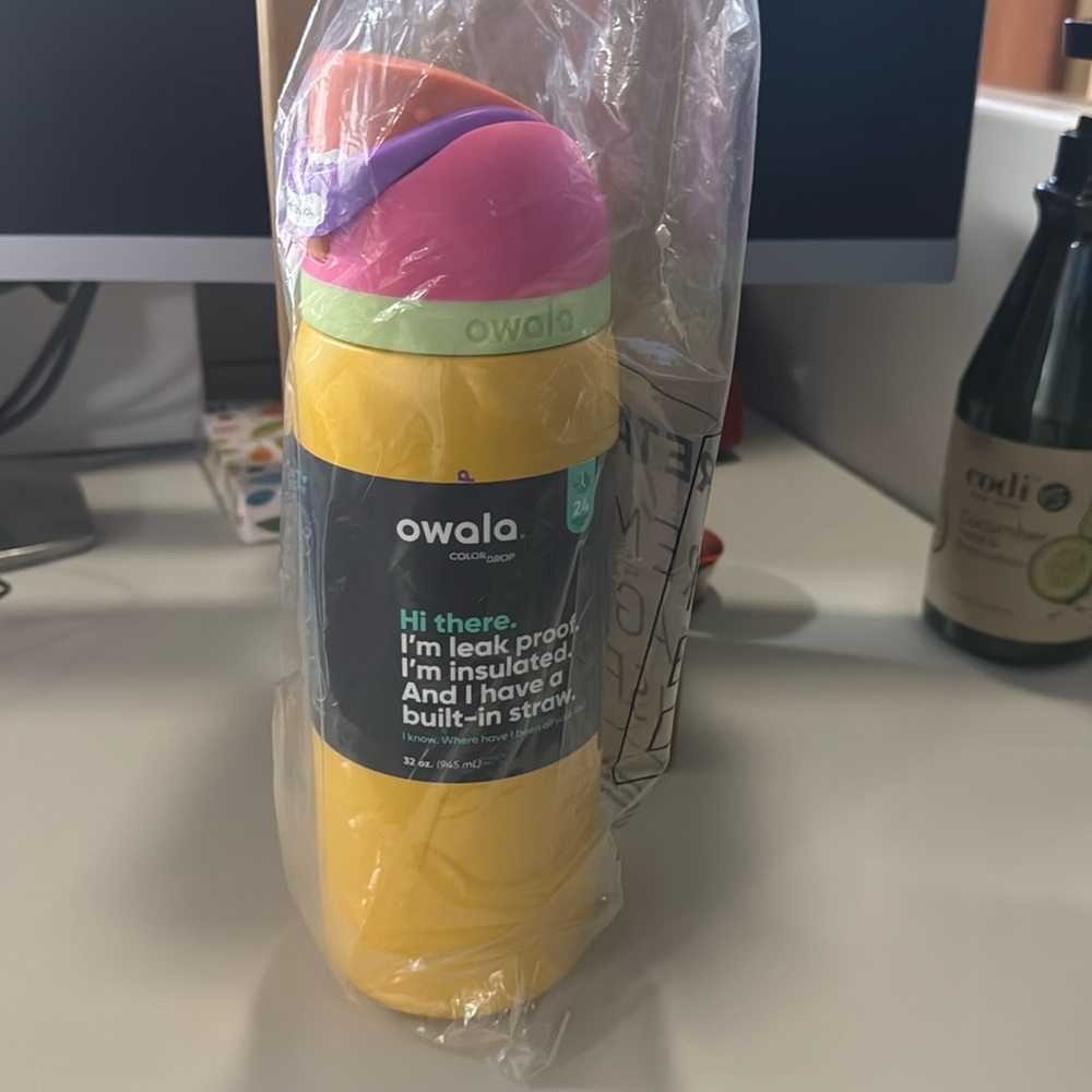 Owala FreeSip Flip Flop  Stainless Steel Water Bottle 32oz